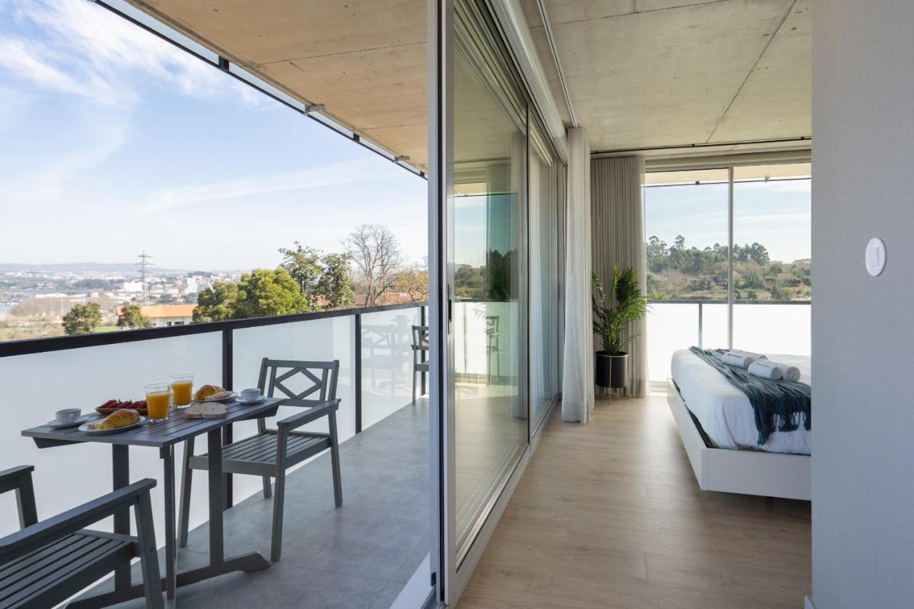 Host Wise - Luxurious Impressive Apartment - Balcony And Pool Віла-Нова-де-Гая Екстер'єр фото