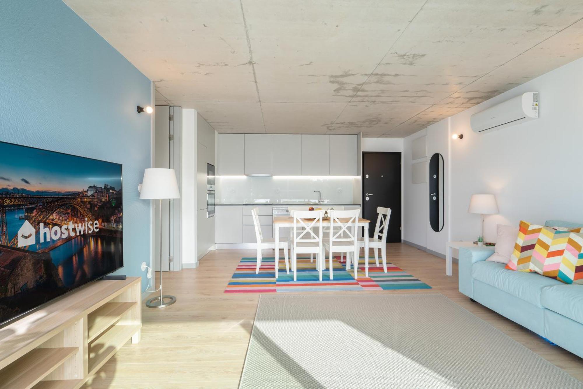 Host Wise - Luxurious Impressive Apartment - Balcony And Pool Віла-Нова-де-Гая Екстер'єр фото